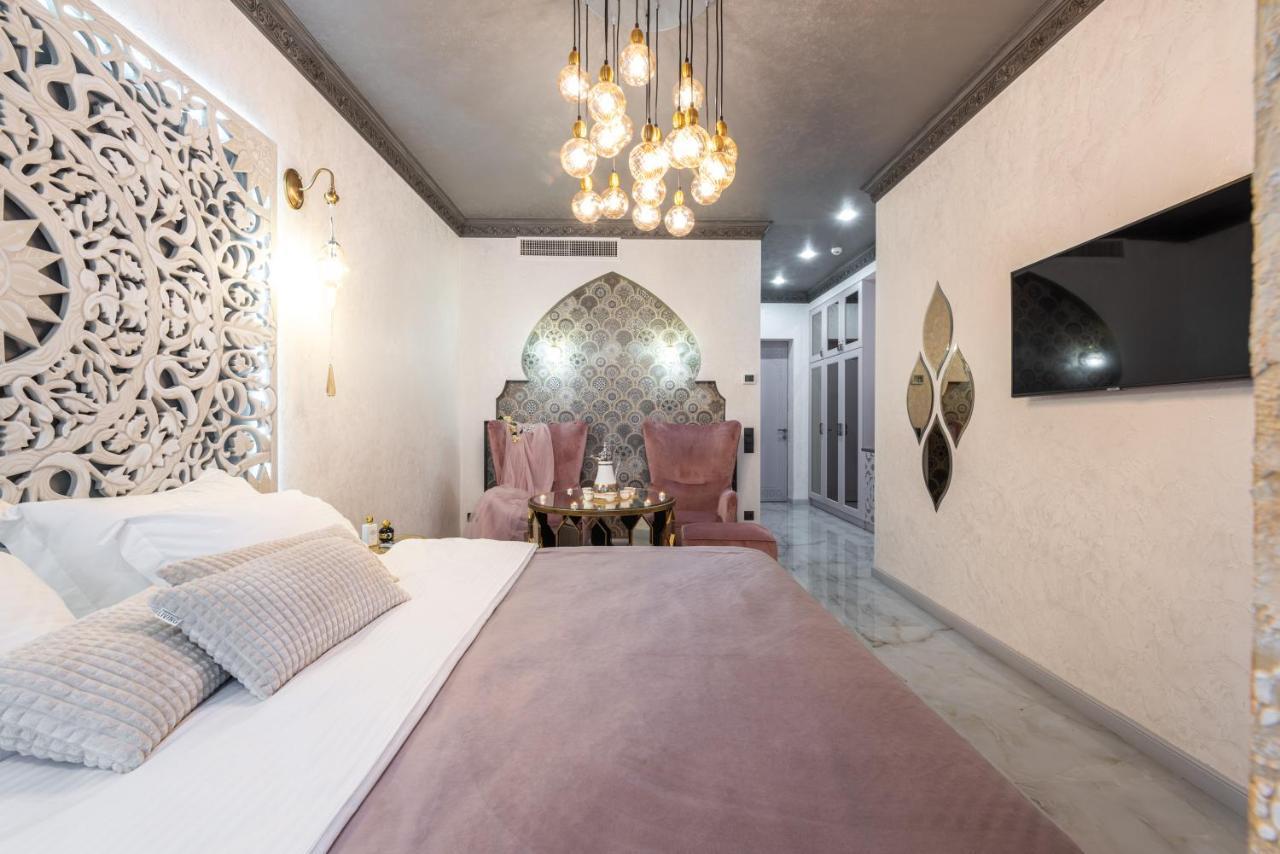 Mr Grey Boutique Hotel Odessa Exterior foto